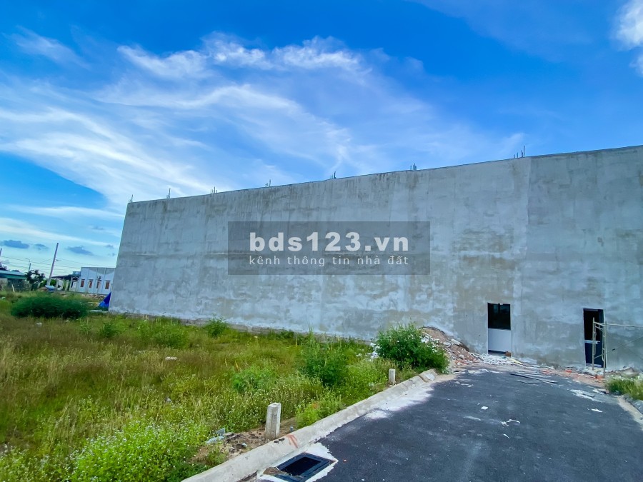 Chính chủ, bán đất nền kdc, sổ hồng riêng - giáp thành phố Hồ Chí Minh 445tr - sđt 0938326639