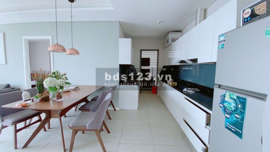 2 phòng ngủ chung cư Đảo Kim Cương diện tích 96m2, view sông giá 20 triệu/tháng,, lh 0938221611