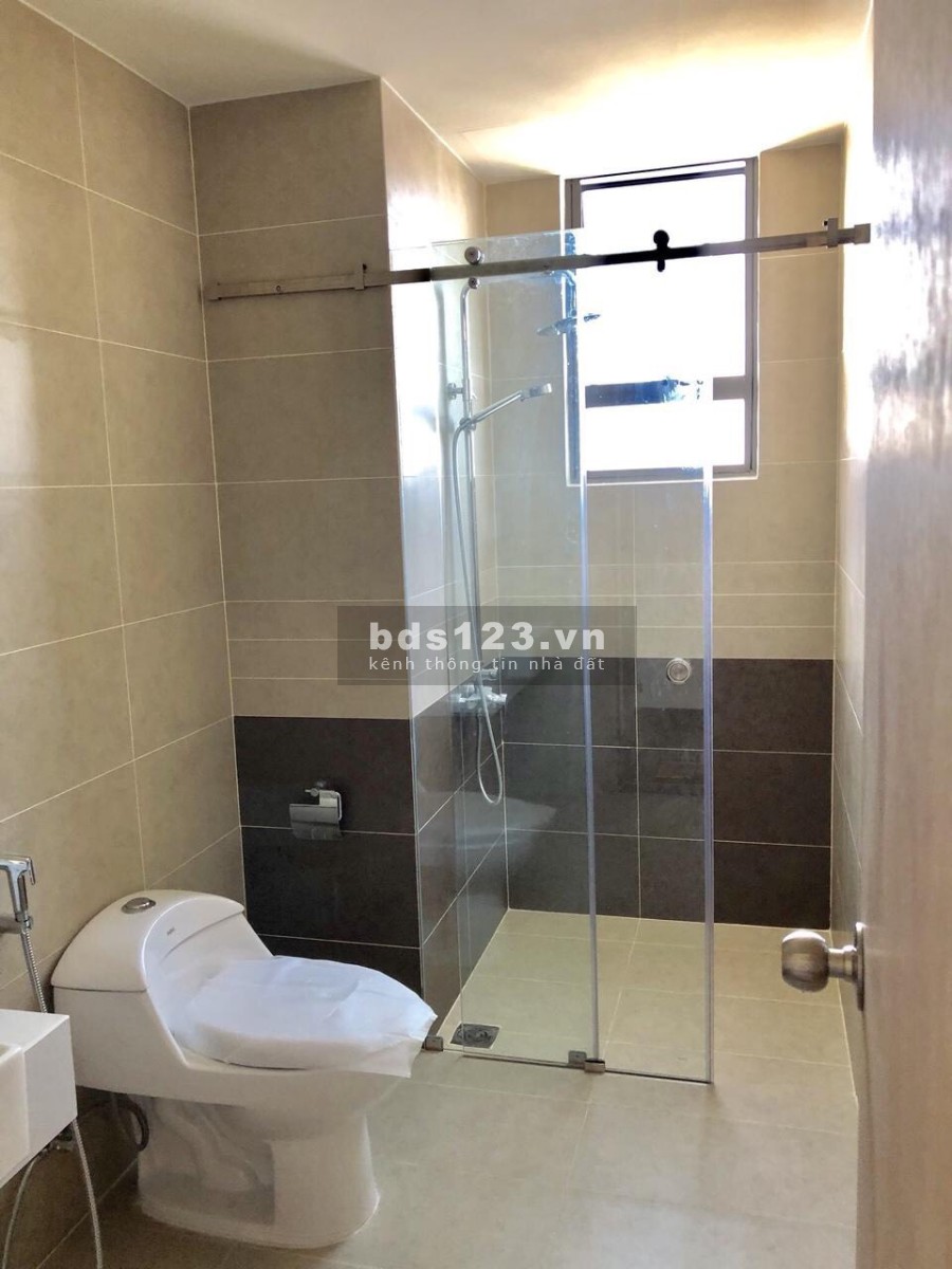 Cho thuê căn hộ 3PN full nội thất dự án The Sun Avenue liên hệ 0909370517