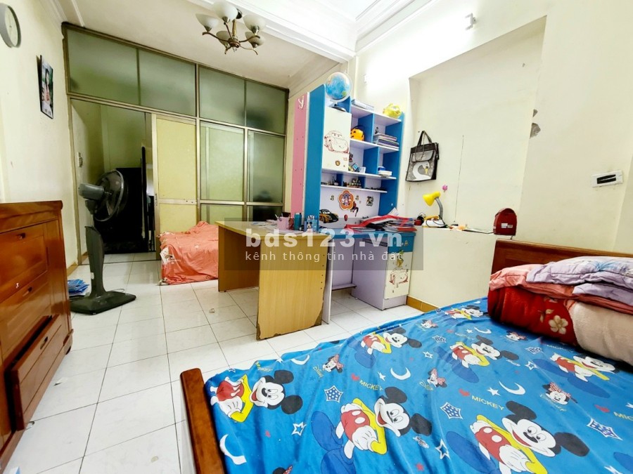 Nhà Phố Đội Cấn, Cống Vị, Ba Đình diện tích sử dụng 30m2 4 tầng, giá bán chỉ 3.3 tỷ