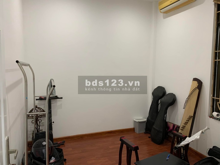 Bán nhà phố Thái Hà ô tô vào nhà kinh doanh thang máy diện tích 115m2, giá bán 22.5 tỷ