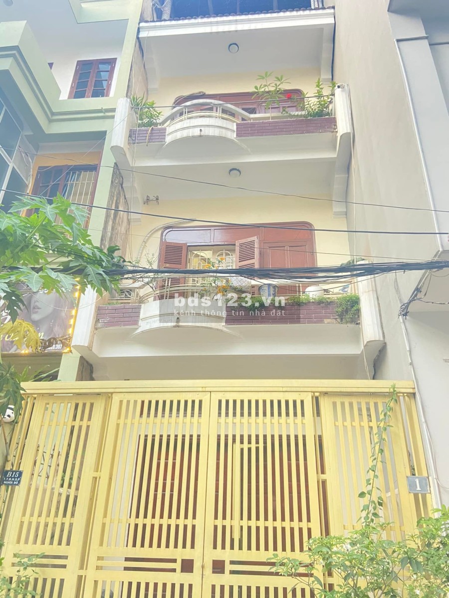Bán nhà phố Nghĩa Đô Cầu Giấy, diện tích 73m2, nhà 2 mặt ngõ phân lô ô tô vào nhà, sổ sẵn