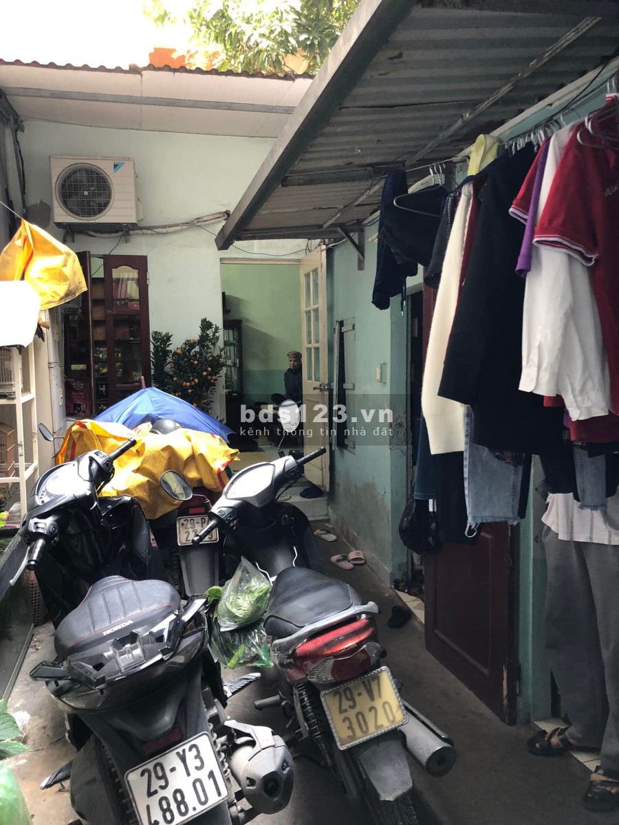 Bán nhà C4 phố Phan Kế Bính diện tích 55m2 giá bán chỉ 6,4 tỷ liên hệ 0912442669