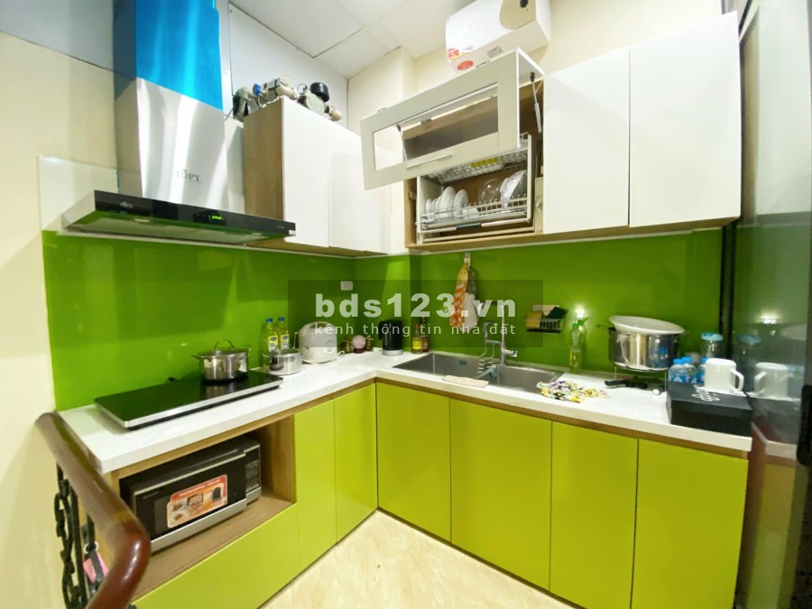 Bán nhà lô góc 4 tầng đẹp ở luôn phố Tây Sơn giá bán 3,8 tỷ liên hệ 0912442669