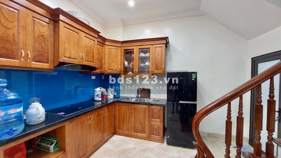 Bán nhà nguyên căn kiến trúc đẹp có ô tô vào nhà Cầu Diễn giá chỉ 5 tỷ, khu dân cư đông