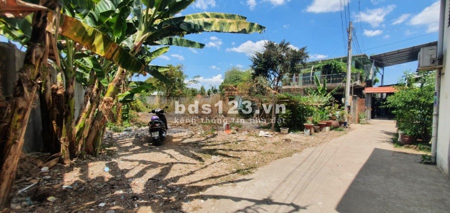 Cần tiền làm ăn, bán gấp lô đất ngay ngã 3 Tân Vạn, Bình Dương giá đầu tư sinh lời cao