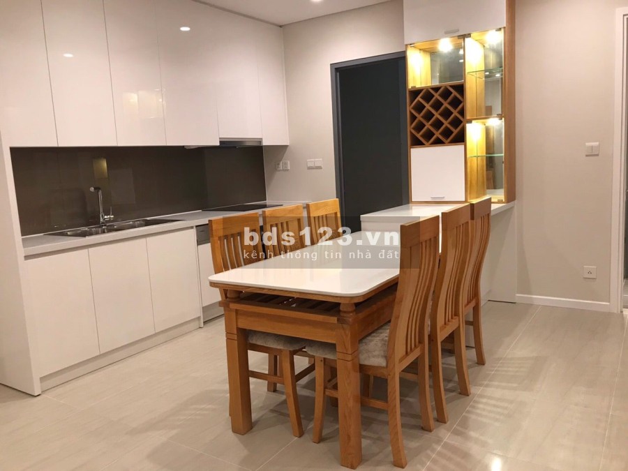 Đảo Kim Cương cho thuê căn 2pn, Tầng cao, ban công Đông Nam. LH em Tâm: 0902.0506.43