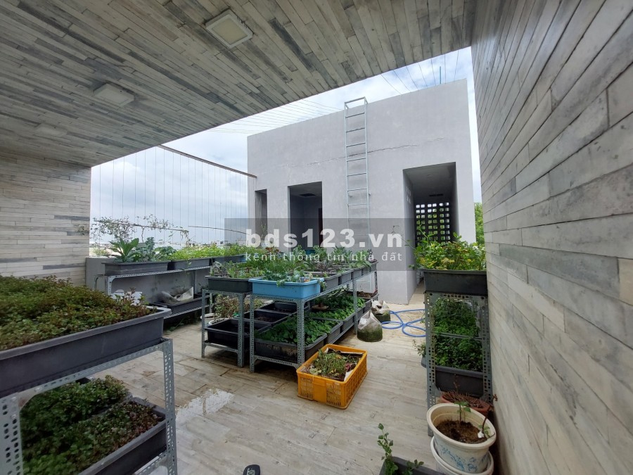 Mặt tiền Nguyễn Hữu Thọ, 210m2 4 tầng, cho người có tầm, có khí chất giá 19.5 tỷ