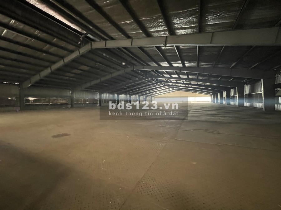 Cho thuê kho xưởng 2.100m2 trong KCN Cát Lái, Quận 2 liên hệ 0901474283