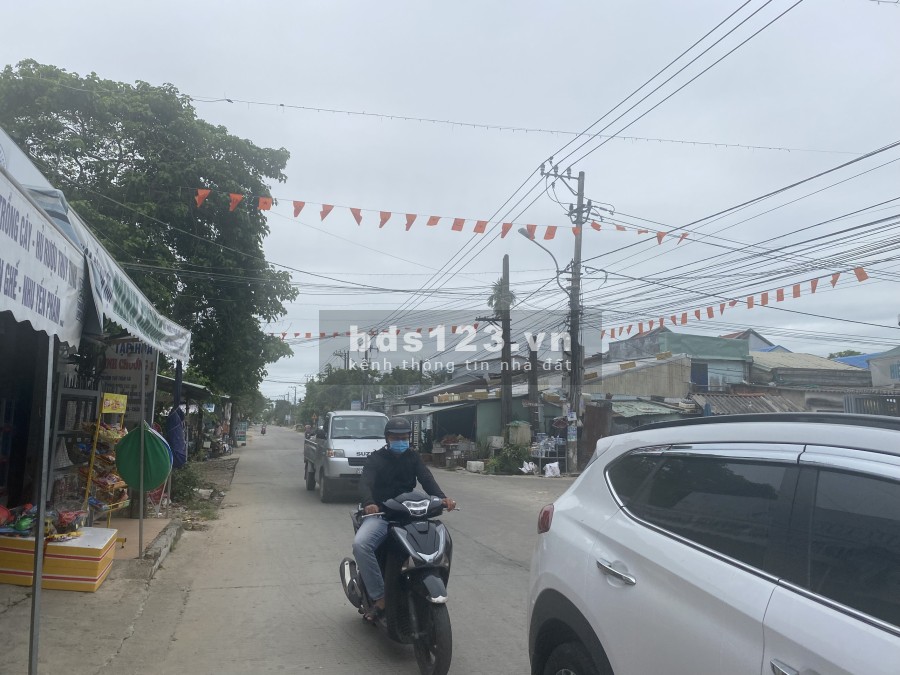 Tôi chính chủ kẹt tiền cần bán gấp 1 lô duy nhất - mặt tiền đường ĐT607B - Giá đầu tư (sạch đẹp)