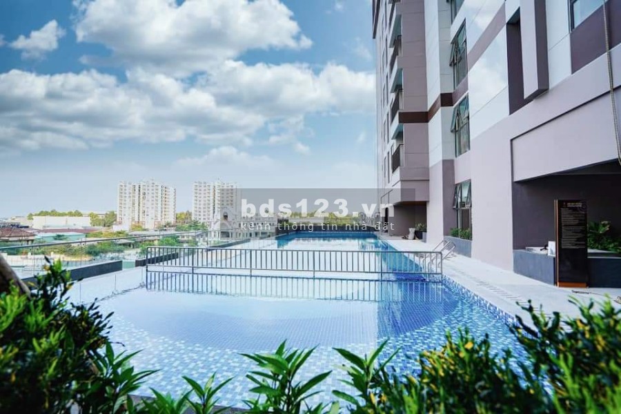 Bán nhanh căn hộ Opal Boulevard nhà còn rất mới, nội thất bàn giao cơ bản, giá tốt
