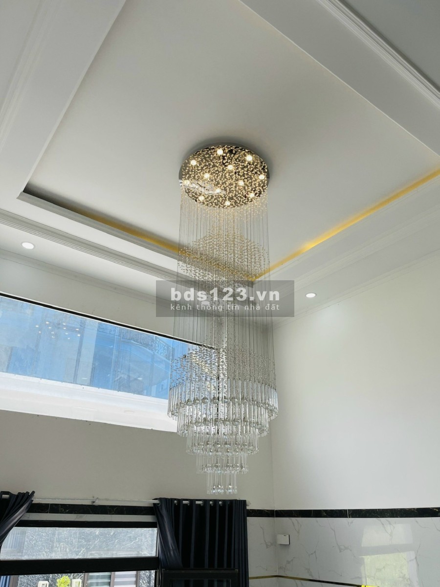 Thành Đô 1 - khu nhà hẻm nội bộ ven sông quận 12, đã có sổ từng căn, 1 trệt 4 lầu. Tặng xe SH
