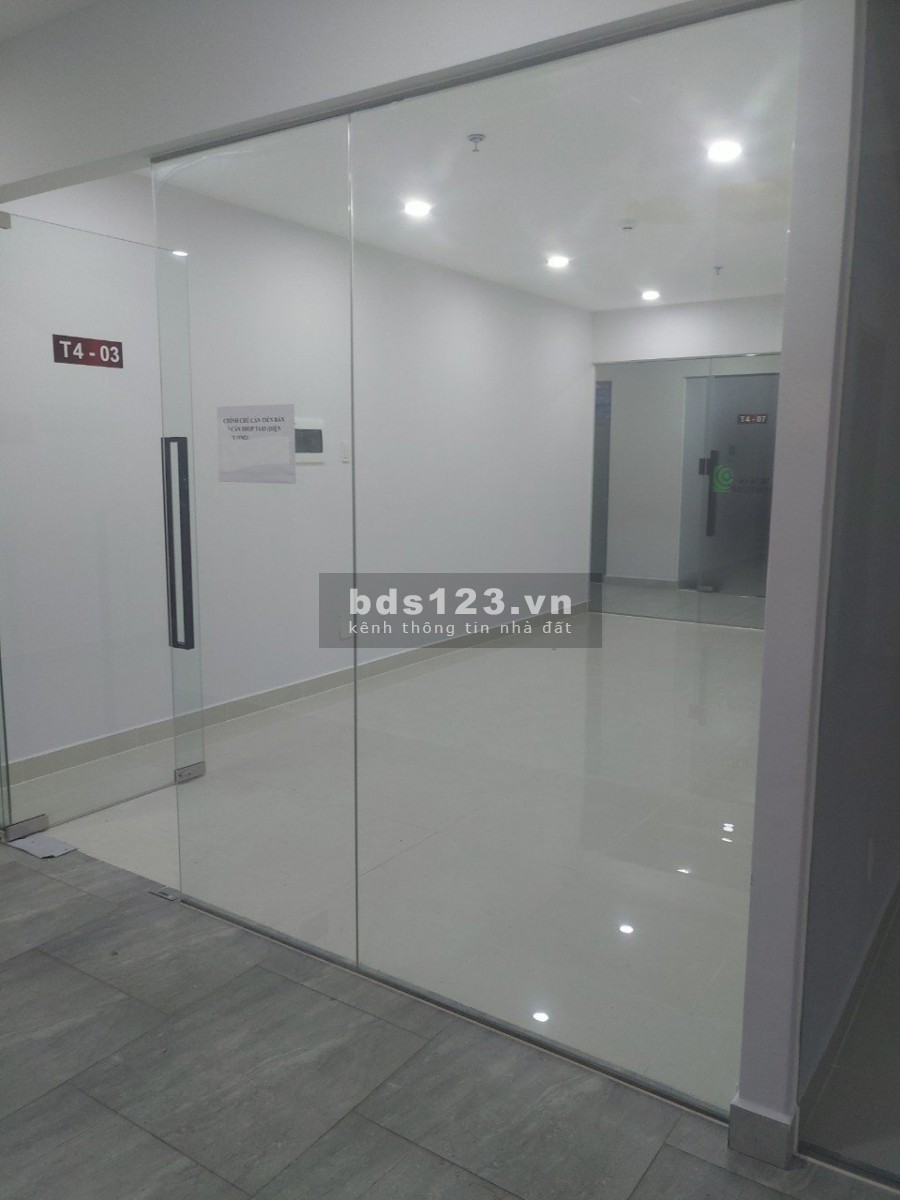Chính chủ bán mặt bằng thương mại tầng 4 chung cư La Astoria 3 liên hệ 0907962646