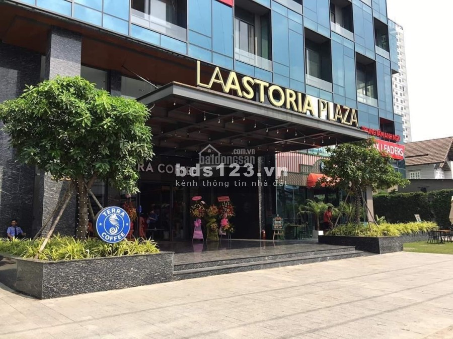 Chính chủ bán mặt bằng thương mại tầng 4 chung cư La Astoria 3 liên hệ 0907962646