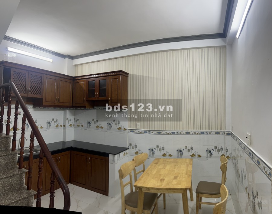 Nhà sổ hồng riêng hẻm rộng đường Huỳnh Tấn Phát q7 Nhà Bè giá bán 3.3 tỷ
