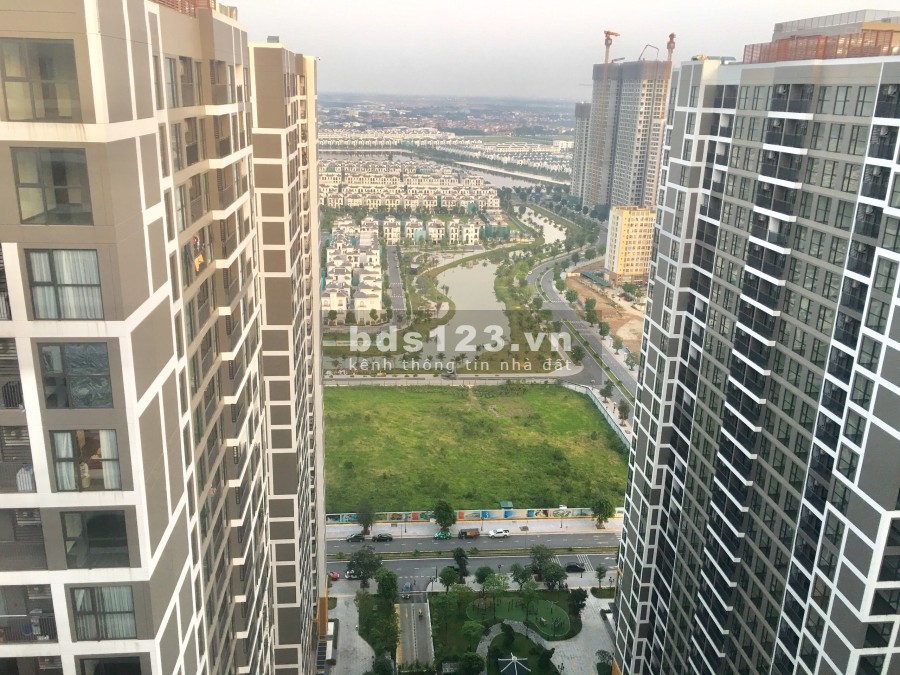Bán căn hộ Studio R1.03315A diện tích 27m2, Đông Nam view hồ giá bán 1.2336 tỷ, lh 0936069841
