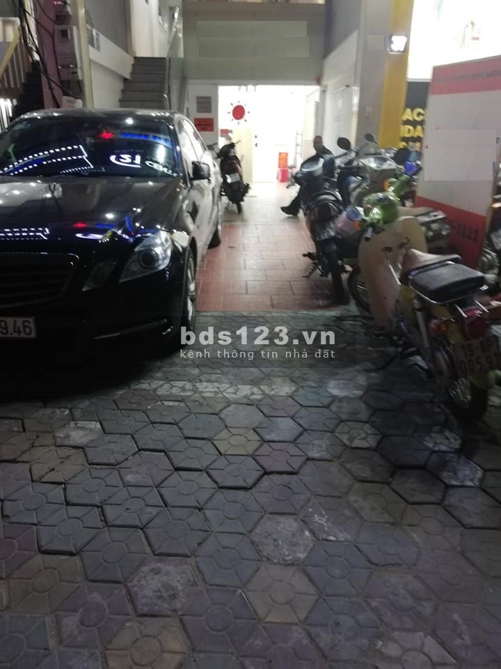 Bán nhà MP Trung Kính diện tích 73m2 x 7 tầng thang máy giá 26,5 tỷ liên hệ 0912442669