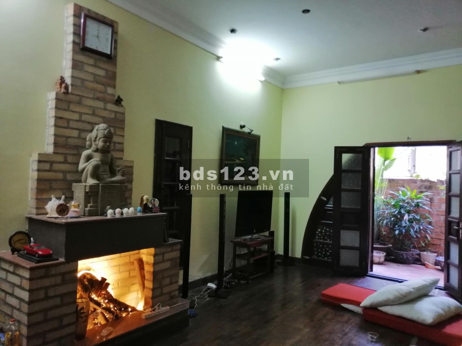 Bán nhà 4 tầng 99m2 lô góc ô tô tránh ngõ An Trạch 1 giá 17,5 tỷ. LH 0912442669