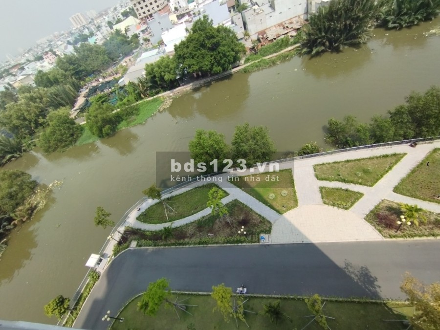 Căn Góc Conic Riverside giá chỉ 2.15 tỷ, diện tích 66.7m2, 2pn, 2wc - Huyền Trang.