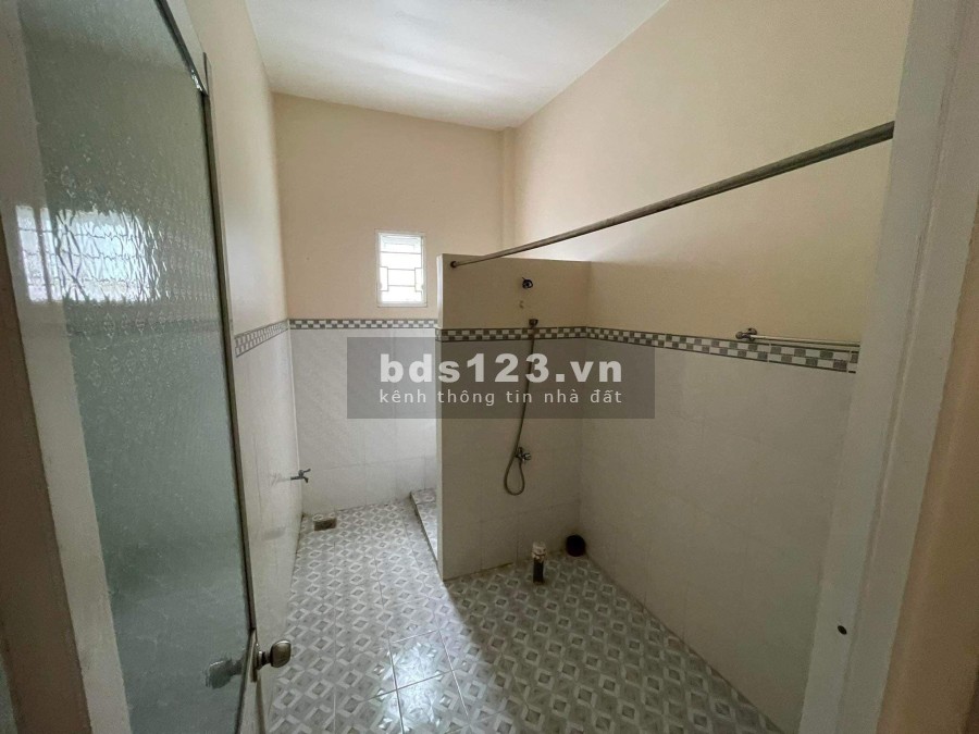Bán Nhà Hẻm 38 Gò Dầu Tân Qúy Tân Phú, diện tích 72m2, giá 5.5 tỷ, liên hệ 0906767035
