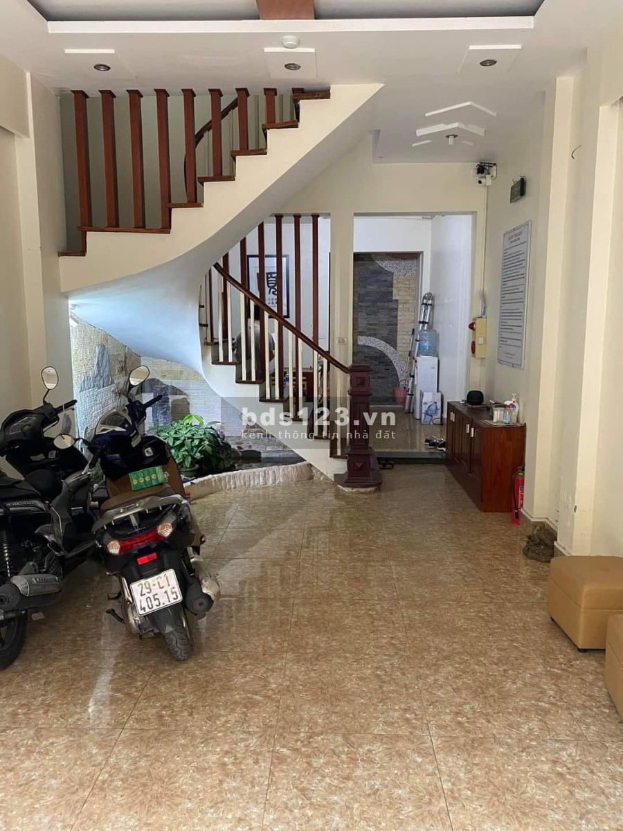 Bán gấp nhà nguyên căn 5 tầng ô tô đỗ cửa đầy đủ nội…