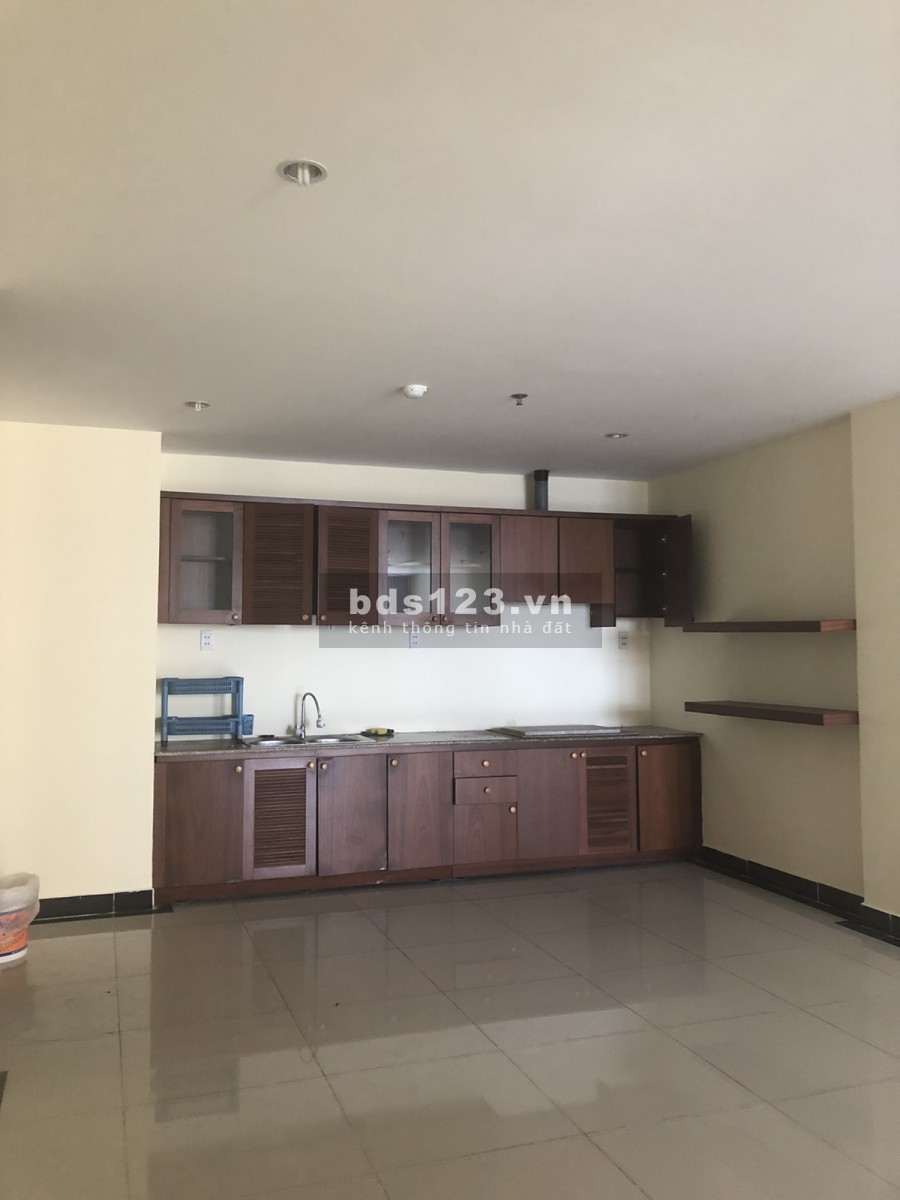 Chủ nhà cần bán nhanh căn hộ cao cấp Giai Việt Quốc Cường, số 854 Tạ Quang Bửu, p.5, Quận 8