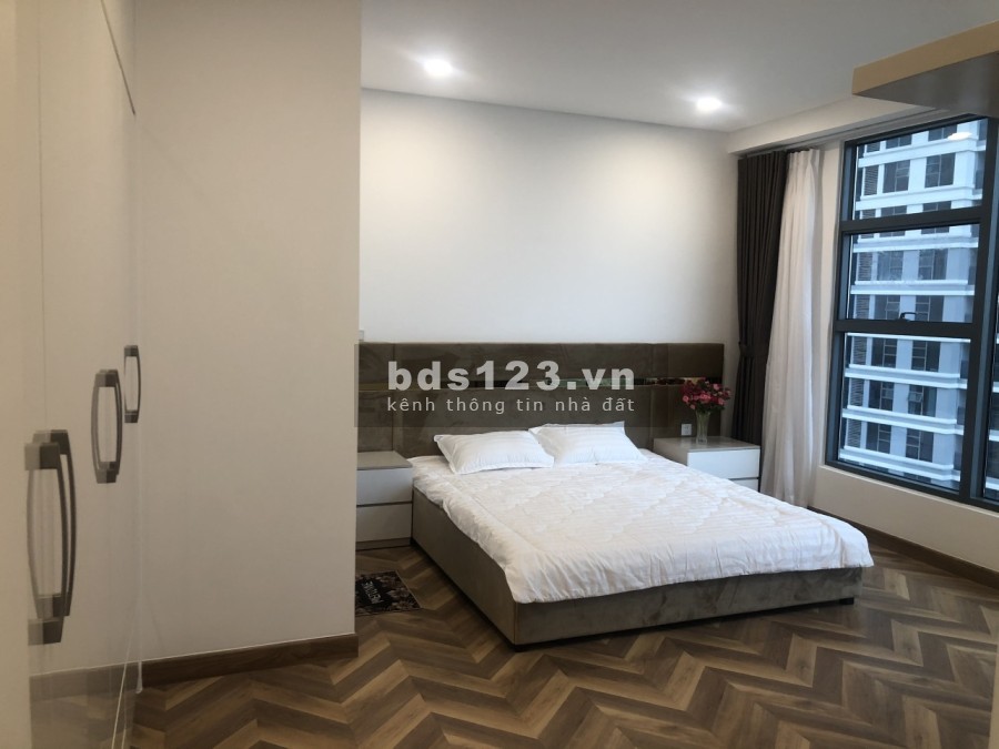 Căn hộ 3 phòng ngủ view sông hướng Đông Nam mát mẻ liên hệ 0918363550 - em Hùng