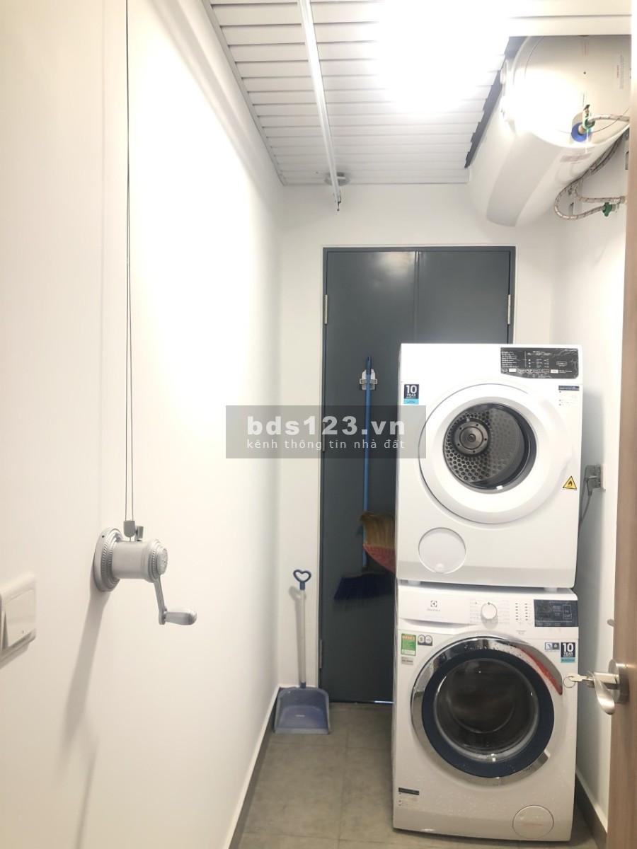 Căn hộ 3 phòng ngủ view sông hướng Đông Nam mát mẻ liên hệ 0918363550 - em Hùng