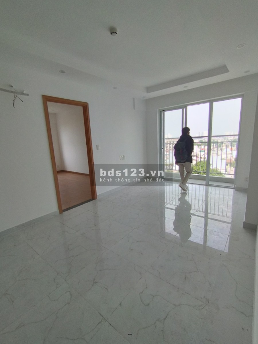 Căn Góc Conic Riverside giá chỉ 2.15 tỷ, diện tích 66.7m2, 2pn, 2wc - Huyền Trang.