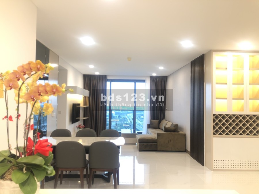Căn hộ 3 phòng ngủ view sông hướng Đông Nam mát mẻ liên hệ 0918363550 - em Hùng