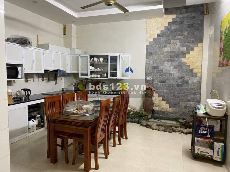 Phân lô Chiến Thắng dtsd 63m, mặt tiền 5m, ô tô tránh vỉa hè rộng, giá chỉ 3 tỷ hơn