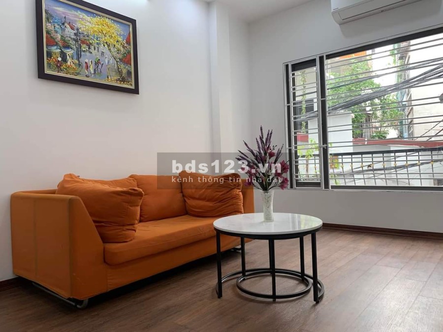 Bán Gấp Nhà Kinh Doanh Phố Trương Định 51m thang máy ô tô đỗ trong nhà