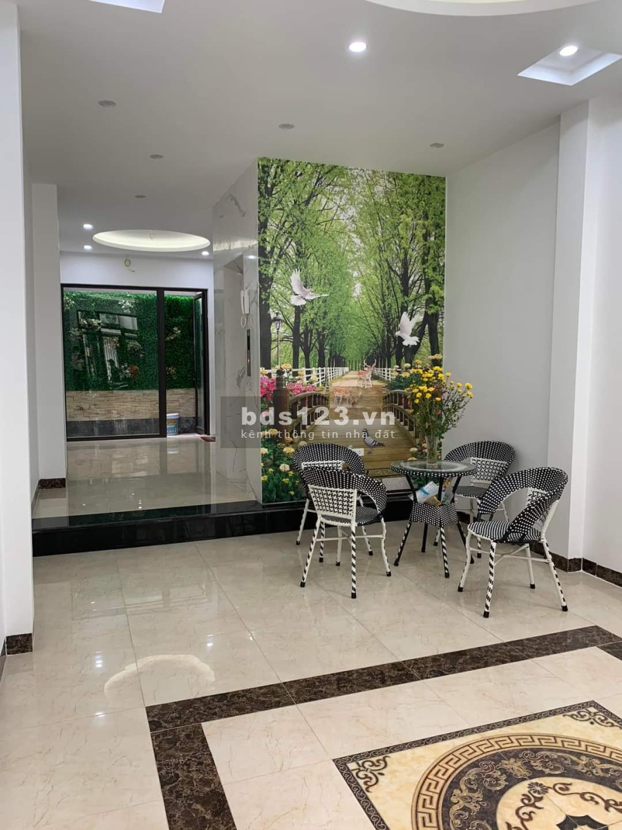 Bán Gấp Nhà Kinh Doanh Phố Trương Định 51m thang máy ô tô đỗ trong nhà