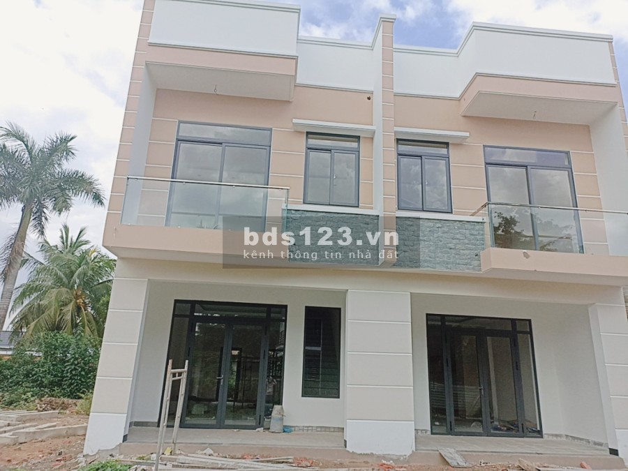 Thanh toán trước: 480 triệu ( sở hữu nhà ) chiết khấu 5% cho 4 căn đầu lh 0888323725