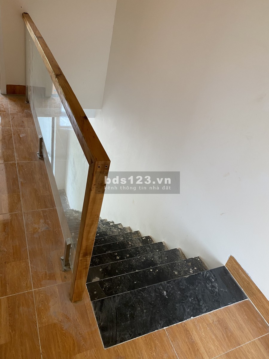 Thanh toán trước: 480 triệu ( sở hữu nhà ) chiết khấu 5% cho 4 căn đầu lh 0888323725