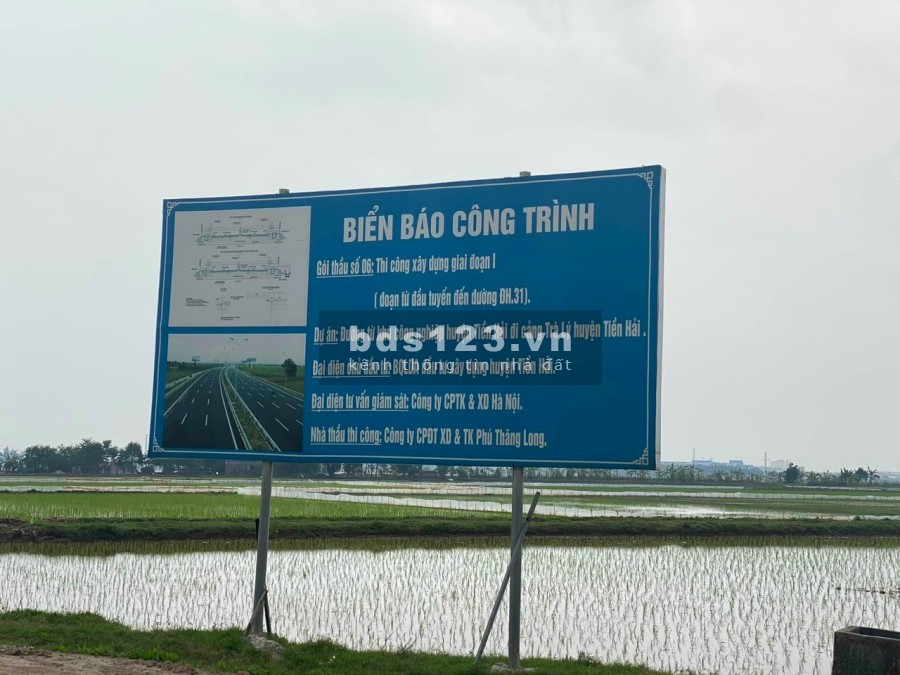 Chính chủ bán lô đất 100m2 ngay trung tâm thị trấn Tiền Hải - Thái Bình lh 0919824145