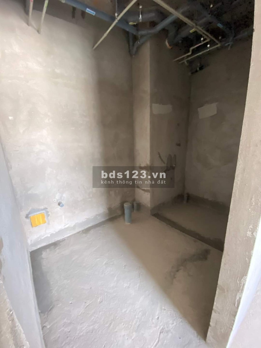 Bán căn Kingston 2PN, diện tích sử dụng 83m2, nhà thô thật thô tiện ích đầy đủ