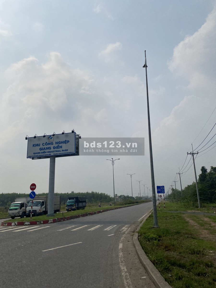 Mở bán đất KCN SONADEZI Giang Điền. Shr, thổ cư. Giá rẻ F0 đón đầu các dự án. Mặt đường 32m.