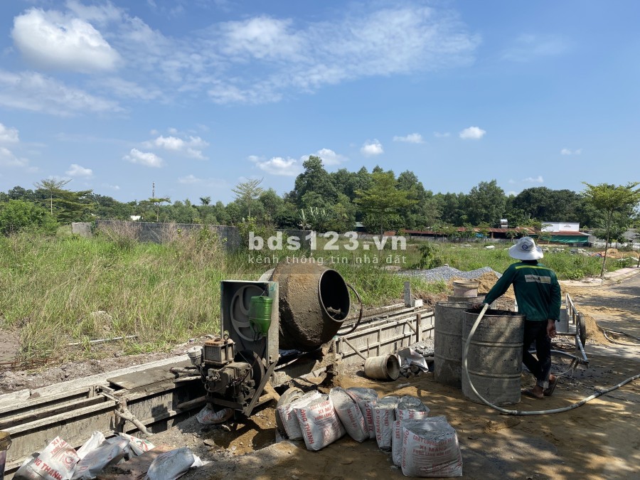 Mở bán đất KCN SONADEZI Giang Điền. Shr, thổ cư. Giá rẻ F0 đón đầu các dự án. Mặt đường 32m.
