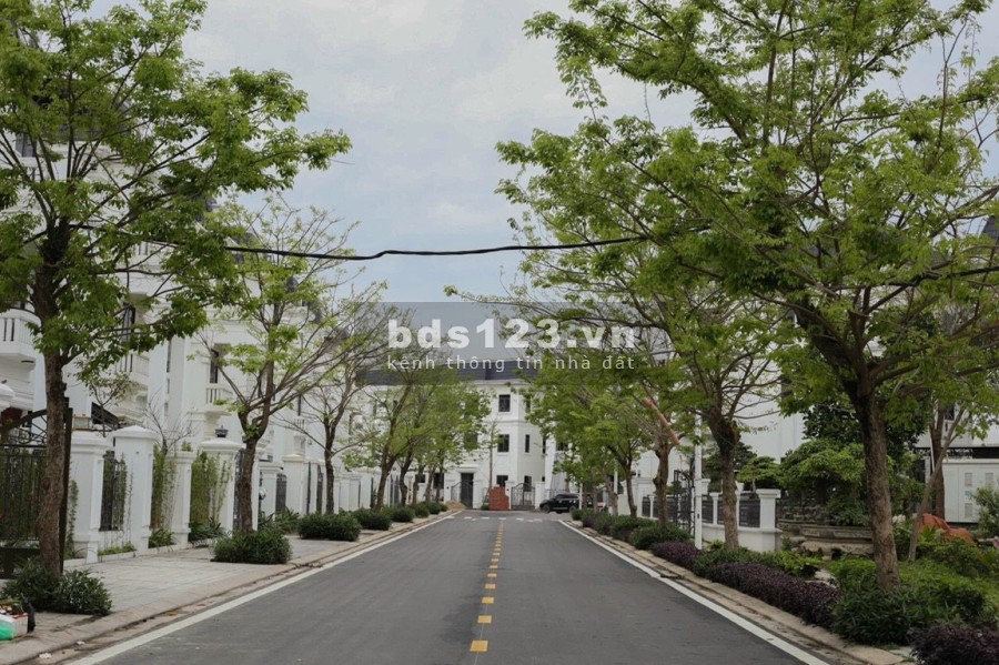 Bán nhà liền kề dự án khu đô thị VCI MOUNTAIN VIEW giá gốc từ chủ đầu tư, lh 0988096443