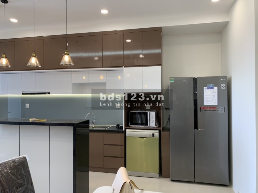 Cho thuê The Sun Avenue 3PN giá 20 triệu/tháng, dt 105m2, nt đẹp, LH Trang 0941950241