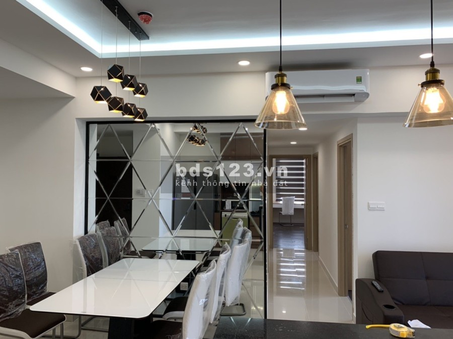 Cho thuê The Sun Avenue 3PN giá 20 triệu/tháng, dt 105m2, nt đẹp, LH Trang 0941950241