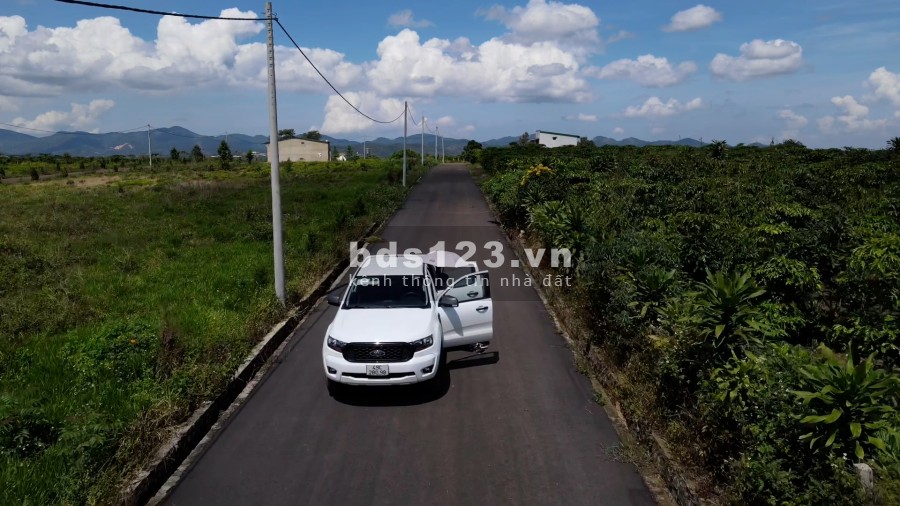 Bán đất đẹp giá rẻ full thổ cư view thung lũng, liên hệ 0357691342 diện tích sử dụng