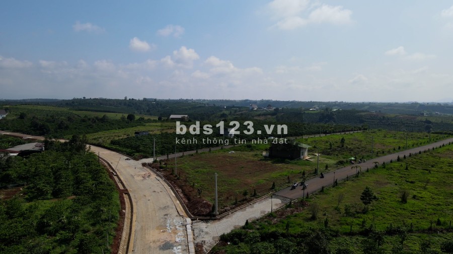Bán đất đẹp giá rẻ full thổ cư view thung lũng, liên hệ 0357691342 diện tích sử dụng