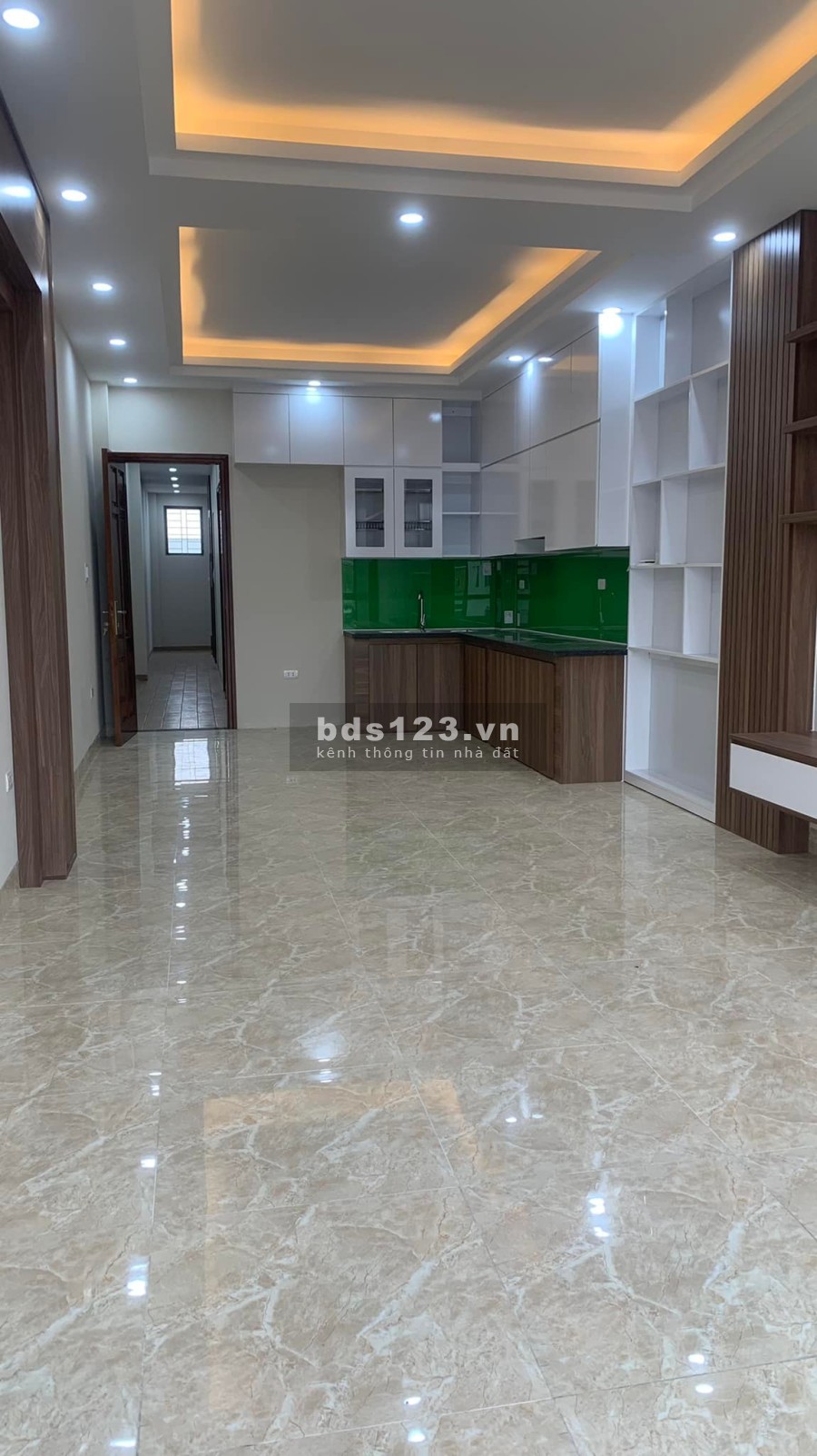 Bán nhà mặt phố 358 Khương Đình 80m2 x 6 tầng thang máy giá 19,5 tỷ. LH 0912442669