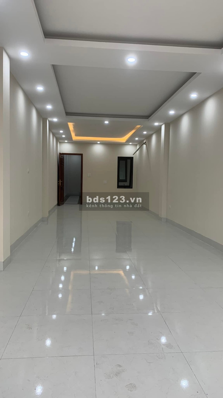 Bán nhà mặt phố 358 Khương Đình 80m2 x 6 tầng thang máy giá 19,5 tỷ. LH 0912442669