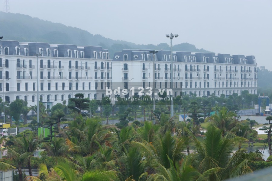 Còn hai căn ngoại giao cuối cùng giá bán chỉ 59 triệu/m2, liên hệ chính chủ 0979829283