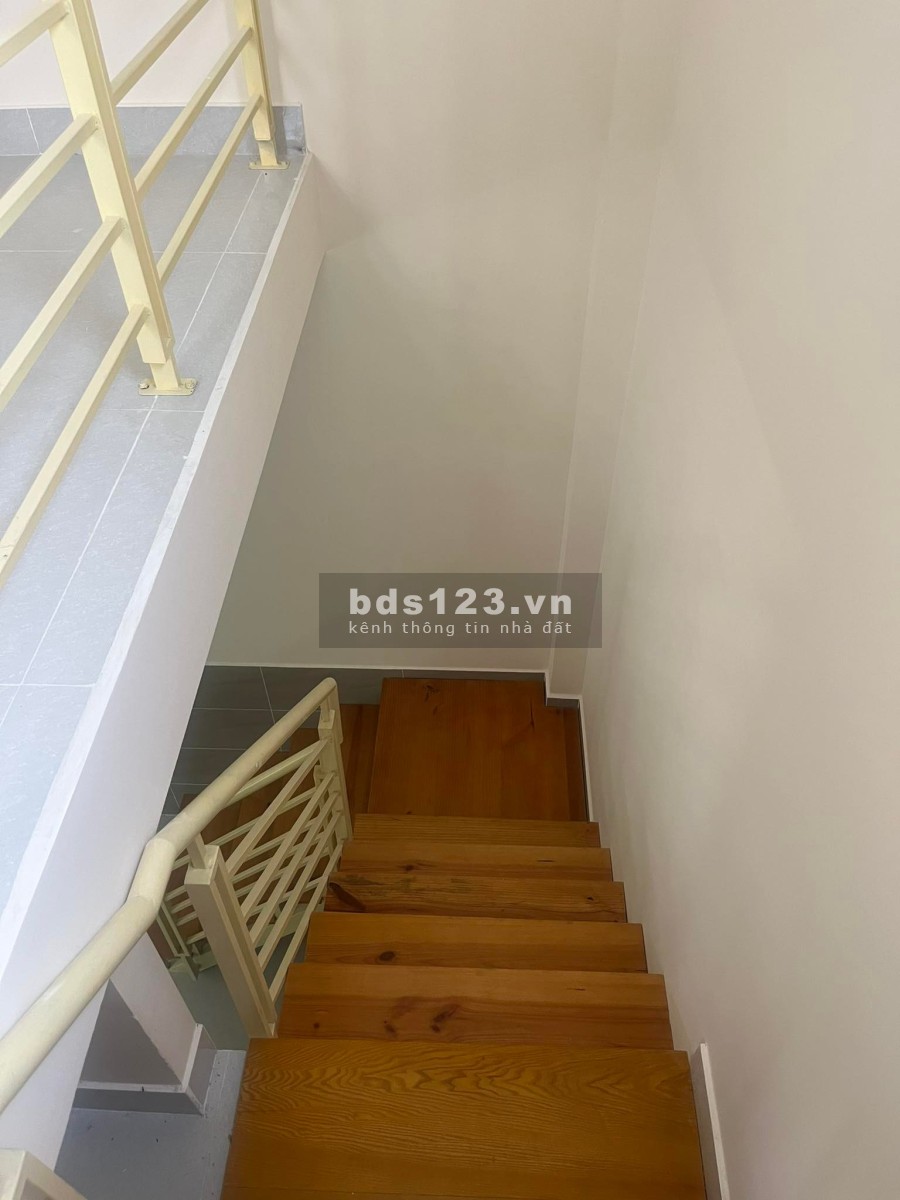 Bán nhà gấp khu Bình Quới mới xây, giá bán 1.8 tỷ có thương lượng, bàn giao ngay