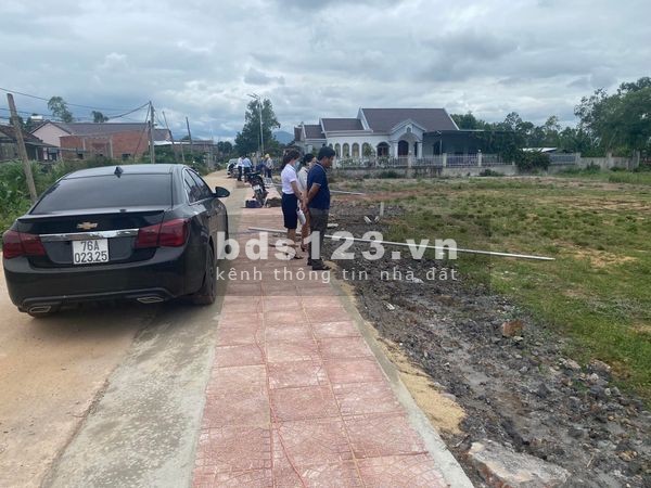 Còn 2 Lô Đất Sát Biển Thành Phố Quảng Ngãi Giá 480 Triệu/Lô liên hệ 0905979017