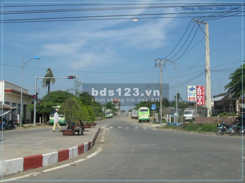 Cần bán lô đất cạnh Công An Huyện diện tích sử dụng 150m2, sổ hồng riêng, khu dân cư